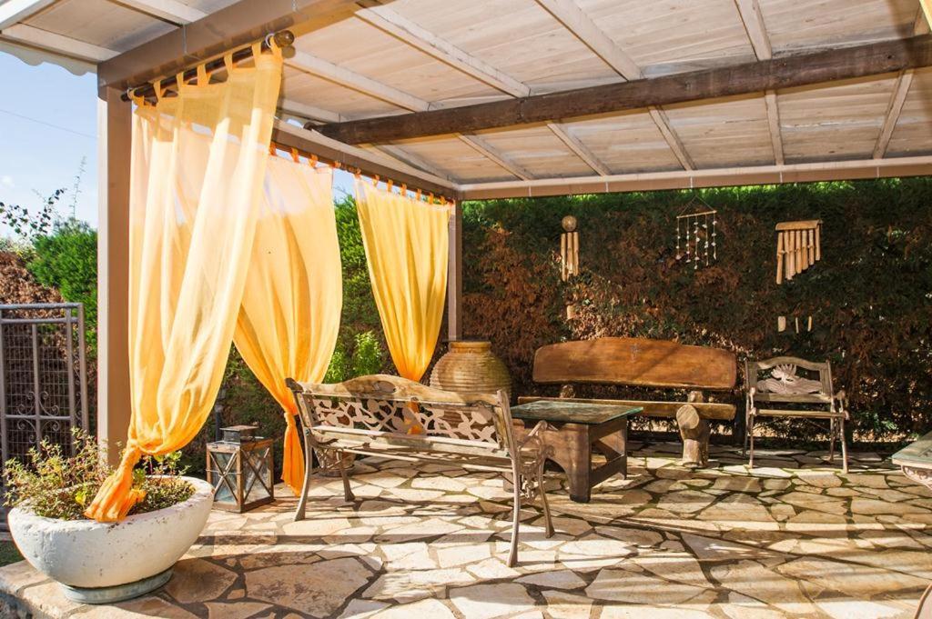 Cozy Flats In An Olive Grove By The Sandy Beach Kánalos Extérieur photo