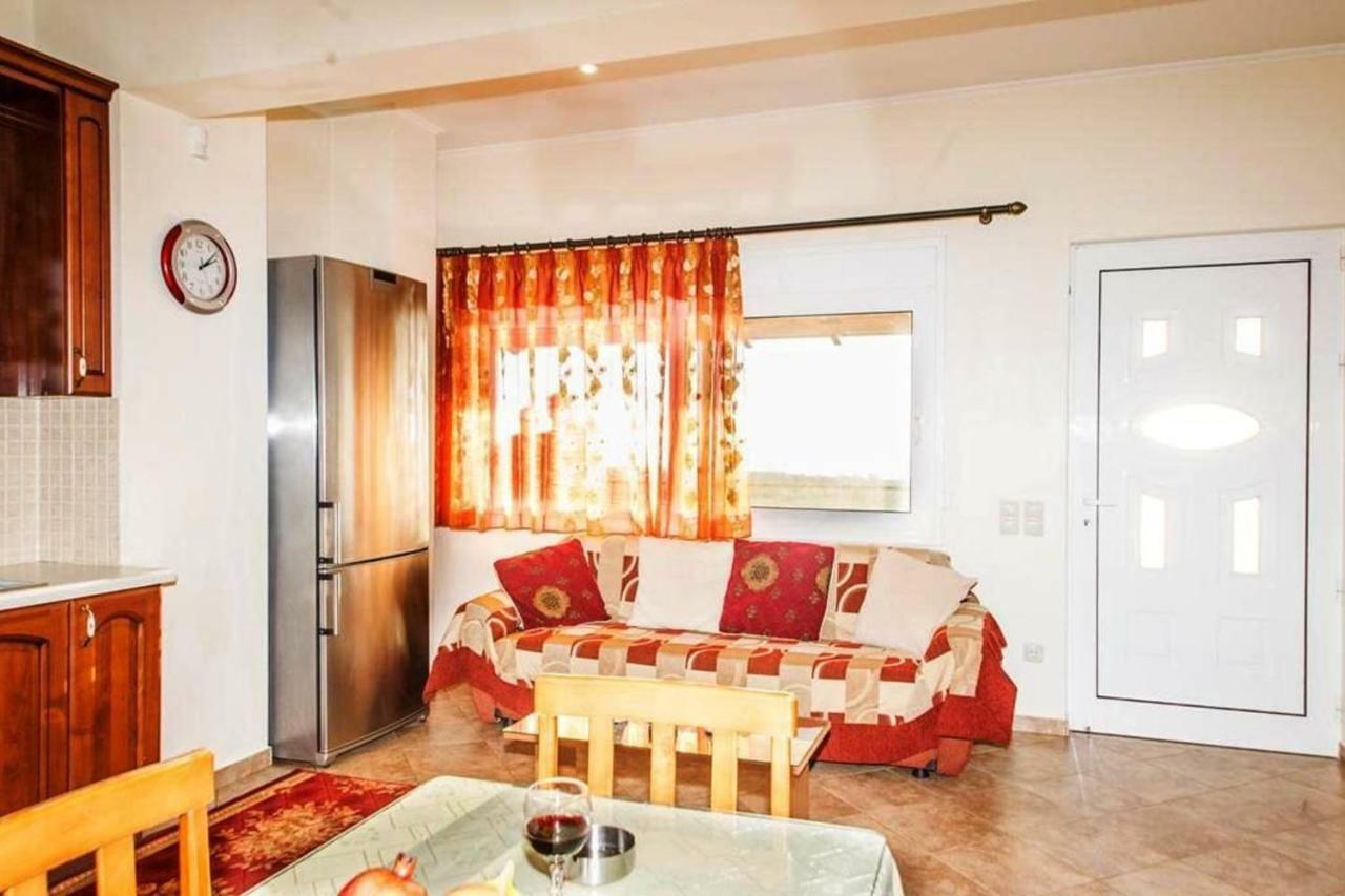Cozy Flats In An Olive Grove By The Sandy Beach Kánalos Extérieur photo