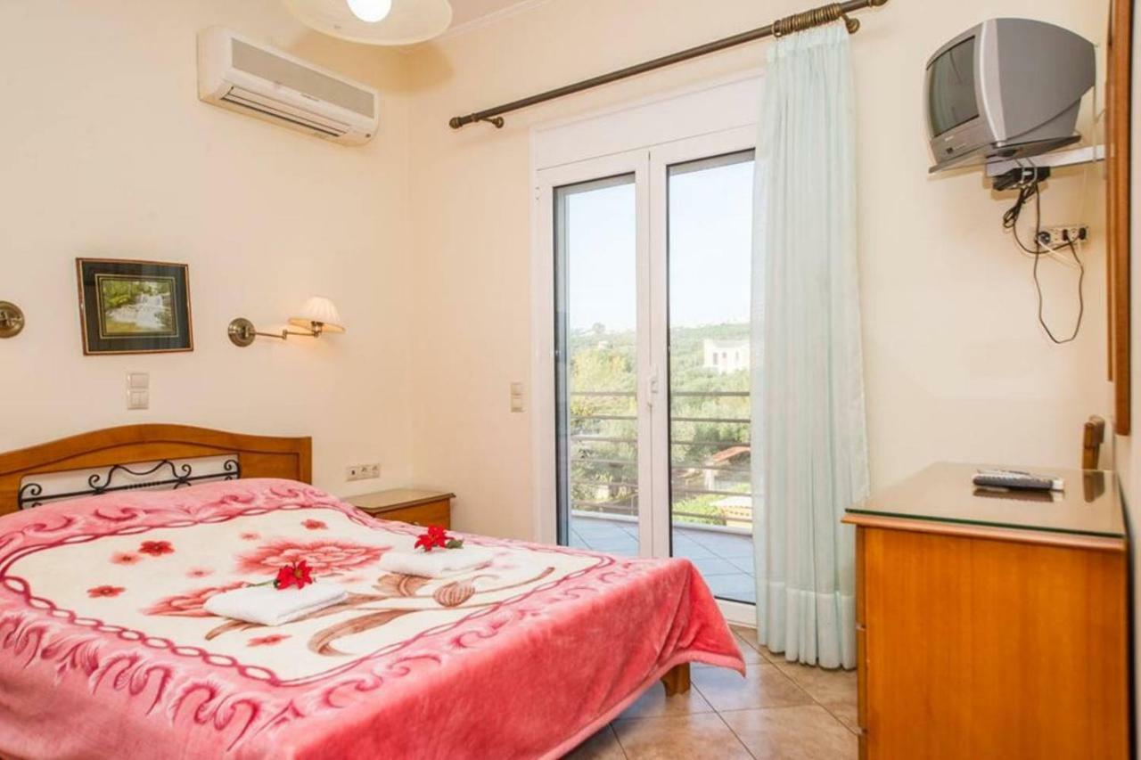Cozy Flats In An Olive Grove By The Sandy Beach Kánalos Extérieur photo
