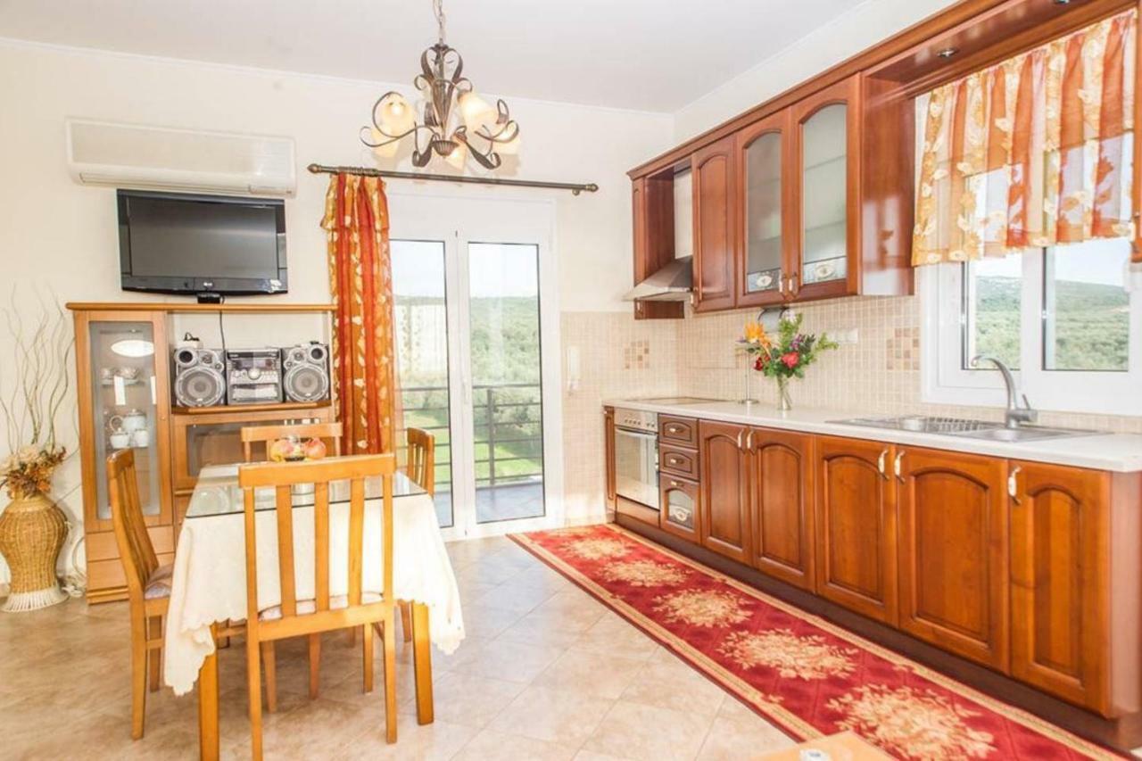 Cozy Flats In An Olive Grove By The Sandy Beach Kánalos Extérieur photo